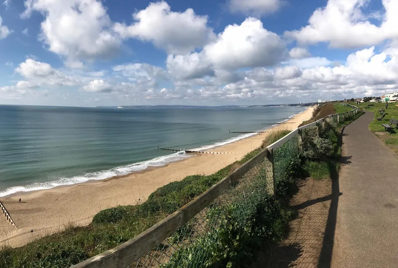 Mory House Bed & Breakfast Bournemouth 3*,  United Kingdom