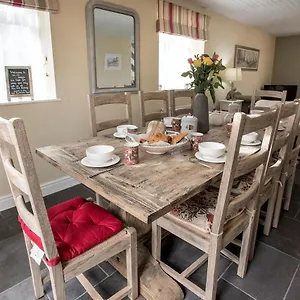  Holiday home Newly Renovated Old Bakery House In Bath, 3 Bedroom, Free Parking United Kingdom